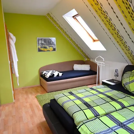 Rennsteigblick Apartamento *